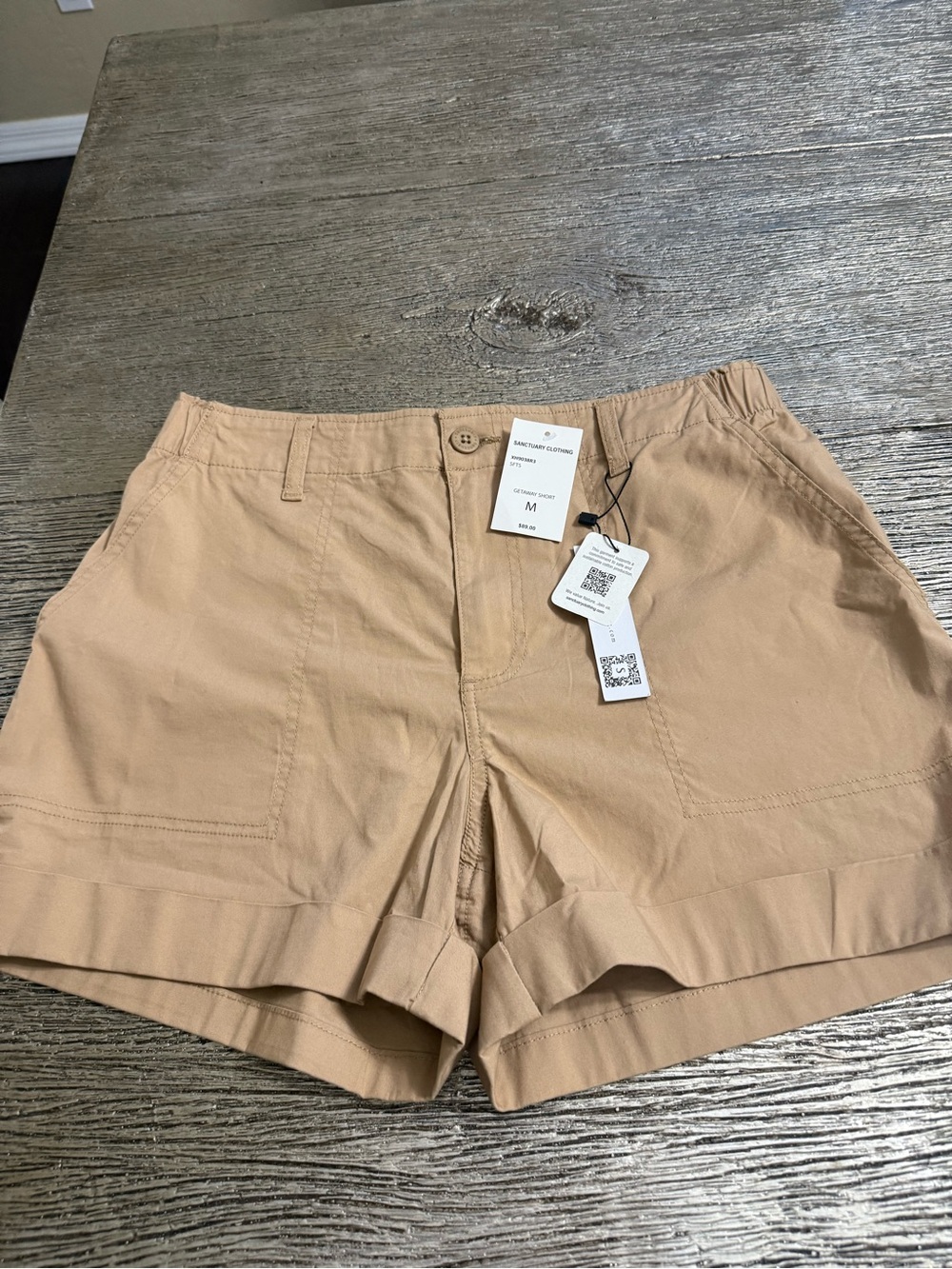 Sanctuary Getaway shorts Medium NWT MSRP $89
